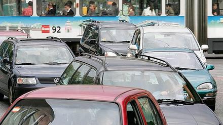 Wenn es nach dem neuen Baubeigeordneten Matthias Klipp geht, sollen in Potsdam in Zukunft öffentlicher Nahverkehr und das Fahrrad Vorrang vor dem Autoverkehr haben.