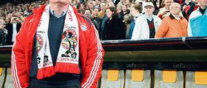 Urgestein des deutschen Fußballs, Erfolgsmanager von Bayern München: Uli Hoeneß erhält für seine wirtschaftlichen und sportlichen Leistungen einen Bambi.