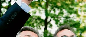Ich will da rauf! Landesväter, politische Freunde und Konkurrenten: Klaus Wowereit und Matthias Platzeck. Wowereit muss ein schlechtes Wahlergebnis verarbeiten und will trotzdem in die Parteispitze aufsteigen, Platzeck trotzt dem Abwärtstrend der SPD.