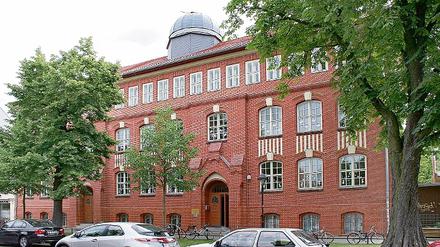 Notfallplan? In Arbeit. In Potsdam sind die Schulleiter noch dabei, Sicherheitskonzepte zu erstellen. In allen Schulen, auch in der Bürgelschule, sollen die Türen außen nur noch Knäufe haben.