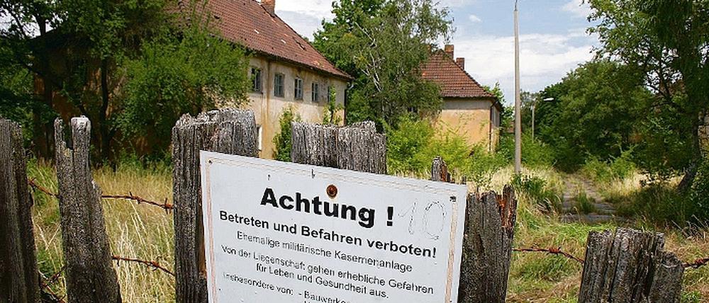 Die Kavallerie-, später Panzertruppenschule Krampnitz wurde bis 1939 nach den Plänen von Robert Kisch errichtet.