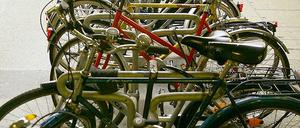 Die Teltower Stadtverordneten wollen mit der Prämie zum Radfahren ermuntern. Doch es gibt auch Kritiker, die keine ökologischen und wirtschaftlichen Effekte sehen.