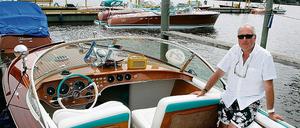 Liebhaberstück. Zwischen 200 000 und 400 000 Euro kostet ein Riva-Boot heute. Um seines zu zeigen, reiste Unternehmer Peter Rössler zum Treffen der Riva-Bootsbesitzer in Potsdam am vergangenen Wochenende aus Stuttgart an.