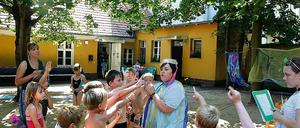Vor dem Umzug. Der Hort der Bürgel-Grundschule in Babelsberg zieht an einen neuen Standort in der Nähe. Im Weberhaus soll nach der Sanierung und dem Ausbau eine bilinguale Kita Einzug halten und den Platzmangel in der Stadt etwas lindern.