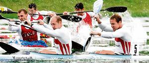 Weltklasse. Ronald Rauhe (links) und Tim Wieskötter wurden im Zweierkajak über 500 Meter gemeinsam Olympiasieger und siebenmal Weltmeister. Nun droht ihrer Erfolgs-Disziplin das Streichen aus dem olympischen Programm.