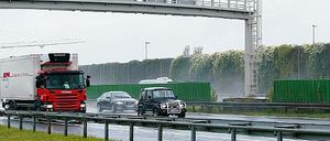 Die Autobahn bei Michendorf ist der am höchsten belastete Abschnitt des Berliner Rings. Heute werden hier täglich 88 000 Fahrzeuge gezählt. Im Jahr 2025 werden laut einer Prognose täglich bis zu 126 000 Fahrzeuge erwartet.