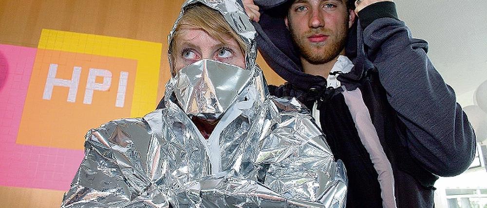 Privatsphäre. Eine Mehrzweckjacke, die Rückzugsmöglichkeiten bietet.