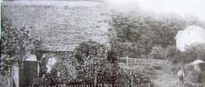 Ein Belegfoto der Protestler: Die Verbindung hat schon immer existiert.