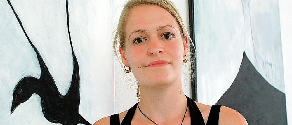 Jana Wilsky. Sie gewann vor drei Jahren den Waschhaus-Kunstwettbewerb und schwebt seitdem in ihrer Bilderwelt.