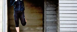 Der Alltag geht erstmal weiter. Die gesperrte Eisschnellläuferin Claudia Pechstein trainiert zurzeit in Berlin.