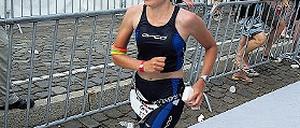 Auf dem Weg ins Ziel. Grit Freiwald beim Ironman in Frankfurt/Main.