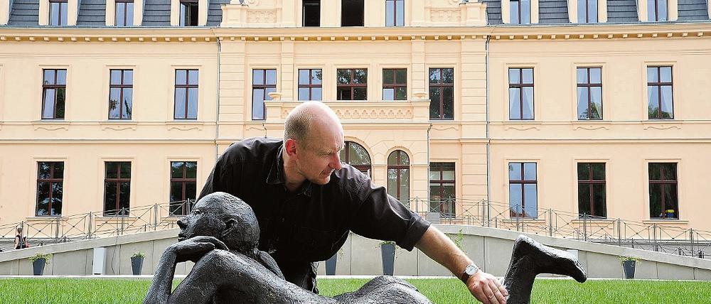 Havelmädchen. Die Sanierung des Schlosses in Ribbeck kostete den Landkreis rund 5,6 Millionen Euro.