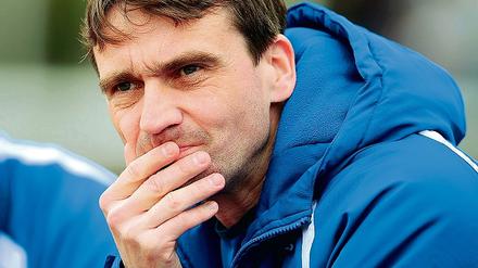 Thomas Kandler (37) ist Landestrainer des Fußball-Landesverbandes Brandenburg und seit 2005 Coach des Frauenfußball-Zweitligisten Turbine Potsdam II.