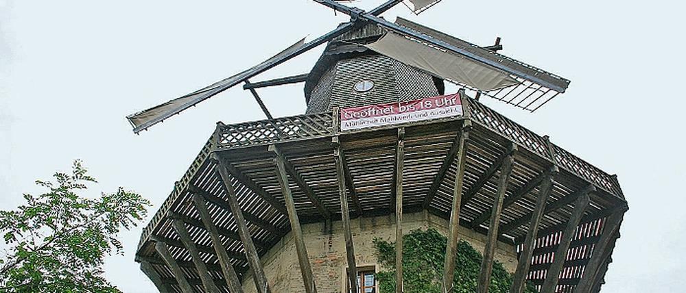 Gesperrt die Galerie der Historischen Mühle im Park von Sanssouci.