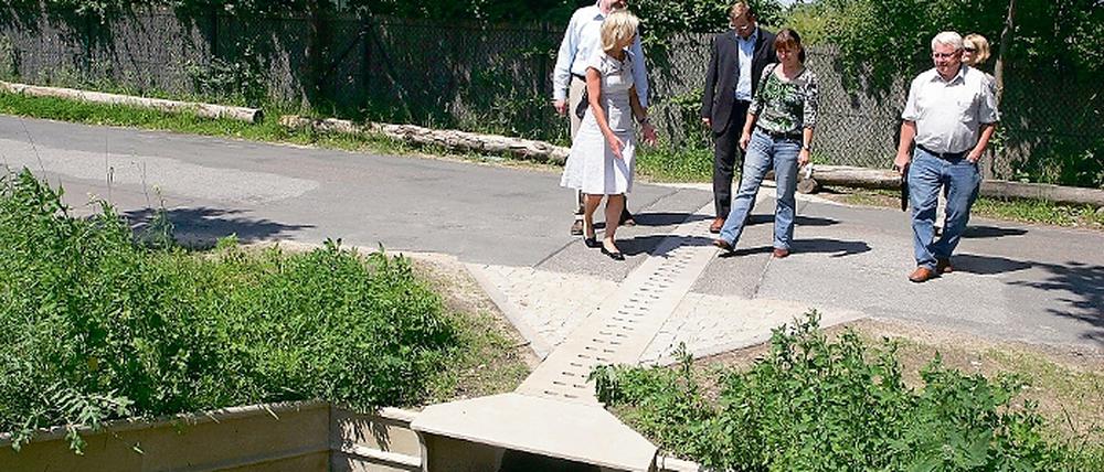 Für Teichmolche und Knoblauchfrösche ist dieser Tunnel gedacht.