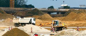 Buddeln fürs Fliegen. Die Flughafenbranche sichert in der Region rund 18 000 Arbeitsplätze.