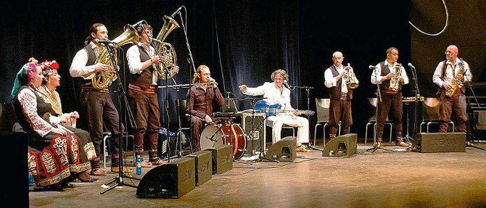 Balkancrossover. Bregovics Wedding und Funeral Band im Nikolaisaal.
