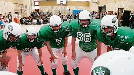 Erste Belastungsprobe: Die Ruhlsdorfer Jets in der neuen Halle.