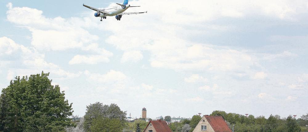 Dicht drüber. Durch neue Vorschriften beim Landen soll die Zahl der überflogenen Betroffenen jetzt sinken.