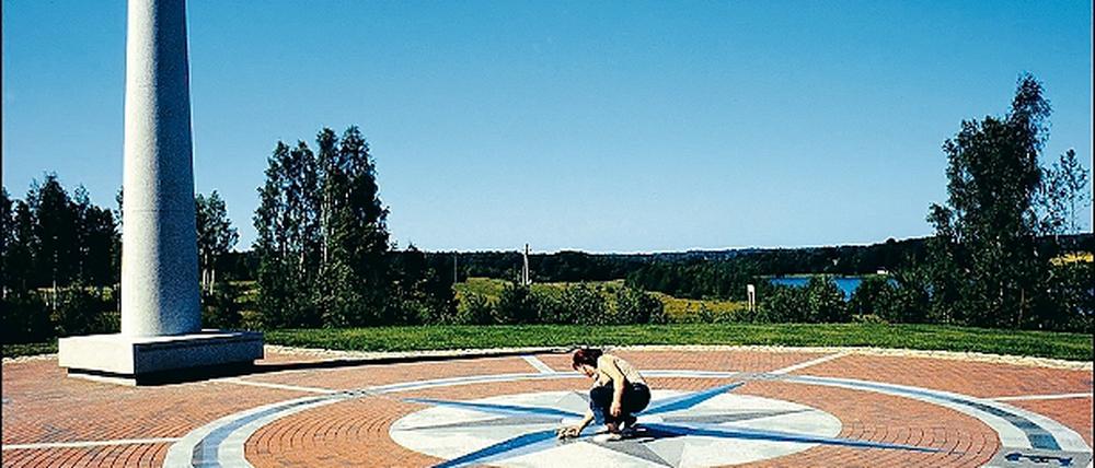 Harald Hauswalds Litauen, 15 km nördlich von Vilnius befindet sich der geographische Mittelpunkt Europas