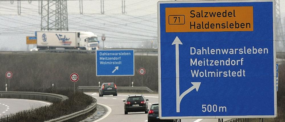 Finanzierung steht. Die rund 155 Kilometer umfassende Verlängerung der Bundesautobahn 14 von Magdeburg über Wittenberge nach Schwerin ist das vorerst letzte große Autobahnneubauprojekt in den neuen Bundesländern.