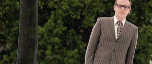 Schräg. Sven van Thom singt für Brandenburg.