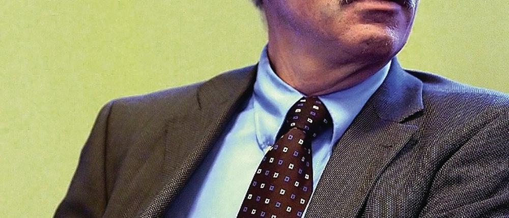Geht Sarrazin? Er schweigt eisern, ebenso Wowereit.