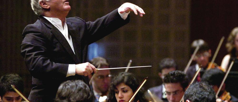 Ausnahmemusiker. Daniel Barenboim ist nicht nur für sein künstlerisches Schaffen bekannt. Mit seiner Musik bringt er auch die Lager im Nahost-Konflikt näher zusammen.