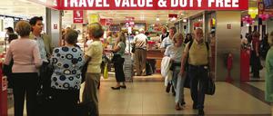 Kaufhafen. Flughäfen sind heute Einkaufszentren. Auch auf dem neuen BBI-Flughafen in Schönefeld soll es viel mehr Geschäfte geben als heute.