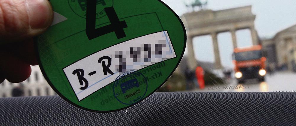 Grüne Plakette. Wer die nicht hat, darf nicht rein.