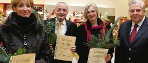 Frauke Käsler, Harald Kirchfeld, Susanne von Hein und AGIP-Vorsitzender Wolfgang Cornelius (v. l.).