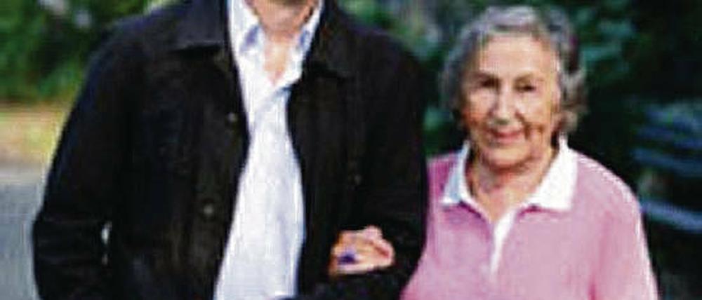 Knut Elstermann mit seiner Tante Gerda.