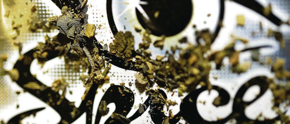 Cannabis-ähnliche Wirkung. Die Kräutermischung Spice wird offiziell als Raumduft verkauft, geraucht wirkt sie berauschend. Auch in Potsdam floriert das Geschäft, angeblich ist die Ökodroge restlos ausverkauft.