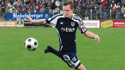 Fit für Luckenwalde. SVB-Angriffsspieler Daniel Frahn könnte morgen im Spiel um den Landespokal beim FSV Luckenwalde dabei sein. Trainer Dietmar Demuth gewährt einigen Stammspielern allerdings eine schöpferische Pause.