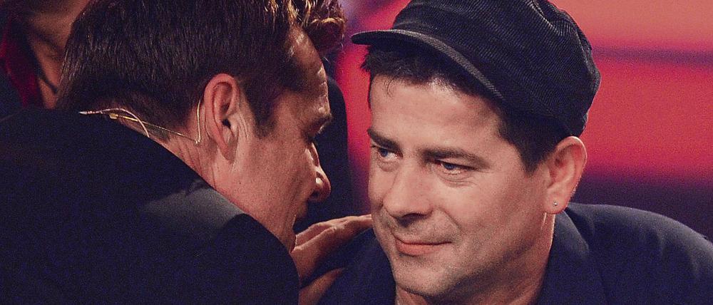 Ratschläge vom Multimillionär Bohlen? Supertalent Michael Hirte (r.) muss sich mit Fragen auseinandersetzen, die noch vor einer Woche keine Rolle spielten: Tour mit den Puhdys, eigene CD-Veröffentlichung und wie hoch ist die Steuer für den Gewinn?