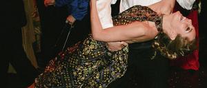 Voll in Fahrt. Kabarettist Eckart von Hirschhausen mit Tina Bordhin.