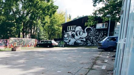 Dem alternativen Jugendzentrum "Freiland" in Potsdam droht offenbar doch nicht das Aus.