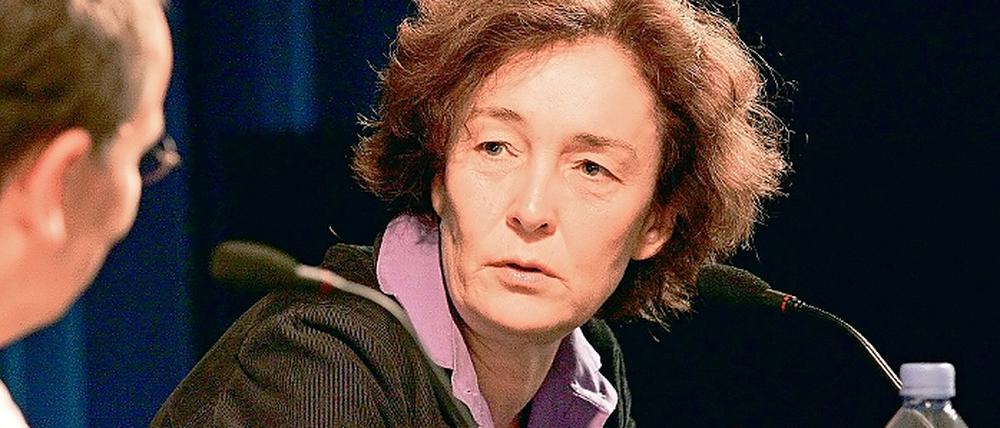 Schwieriges Gespräch. Hermine Huntgeburth im Flimmuseum.