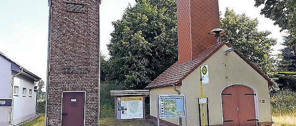 Erfolg. Die alte Feuerwache und der Trafoturm bleiben erhalten.