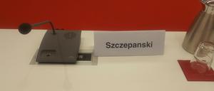 Die Vernehmung Carsten Szczepanskis wurde akustisch in einen anderen Saal des Landtags übertragen.