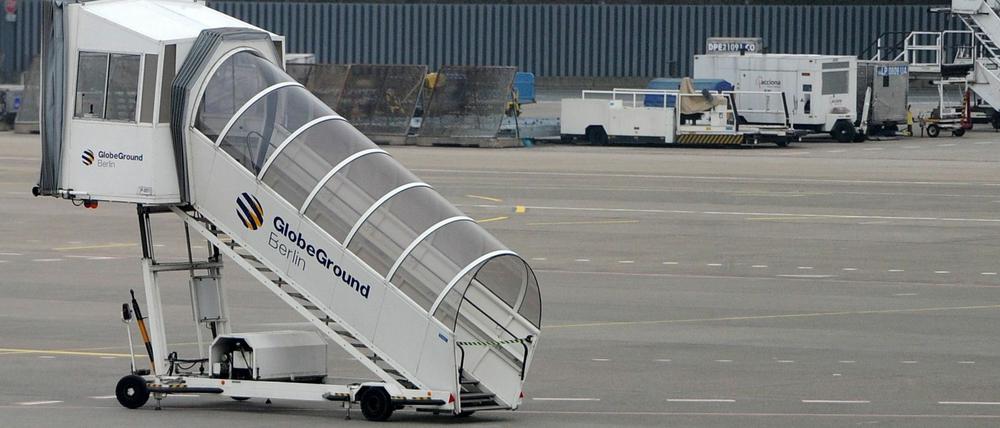 Ein Bild, das es in den kommenden Tagen öfter geben könnte: Nichts geht mehr, wenn, wie angekündigt, auch weiterhin Warnstreiks in Tegel und Schönefeld abgehalten werden.