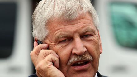 Der Ex-NPD-Bundesvorsitzende Udo Voigt, aufgenommen am 04.09.2011 in Schwerin.