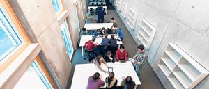 Neuland? An vielen Schulen in Brandenburg gibt es noch immer kein W-Lan.