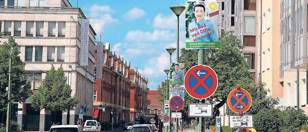Erstes Gesicht. Die Grünen haben als erste Partei in Potsdam begonnen, Plakate ihrer Kandidatin im Stadtgebiet aufzuhängen. Insgesamt sollen es 1000 werden.