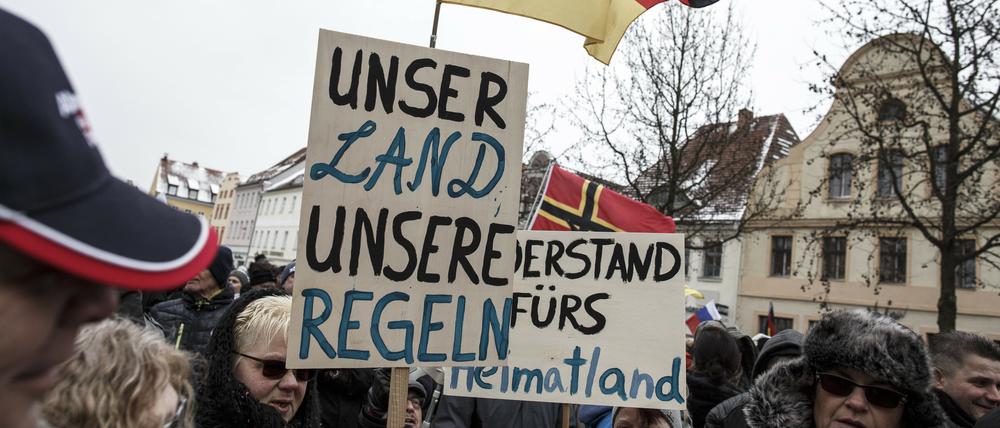 Der Cottbuser Verein hat laut Verfassungsschutz Kontakt zu Rechtsextremen.
