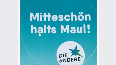 Mit diesem Aufkleber sorgt OB-Kandidat Lutz Boede (Die Andere) für Ärger.