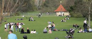Die Tat soll sich in der Nacht zu Sonntag auf der Freundschaftsinsel ereignet haben.