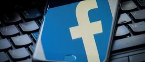 Das Video war zuerst im sozialen Netzwerk Facebook veröffentlicht worden.