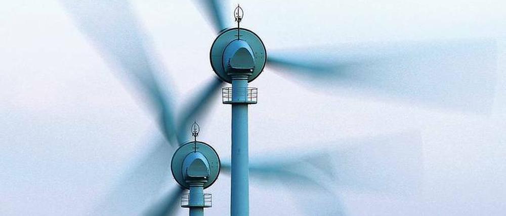 Immer höher. Während sich Beelitz und Werder erfolgreich gegen den Bau von Windrädern wehrten, sind nahe Teltow und Stahnsdorf erste Windradgiganten entstanden. Künftig könnten die Kommunen selbst entscheiden, ob sie die wollen oder nicht.