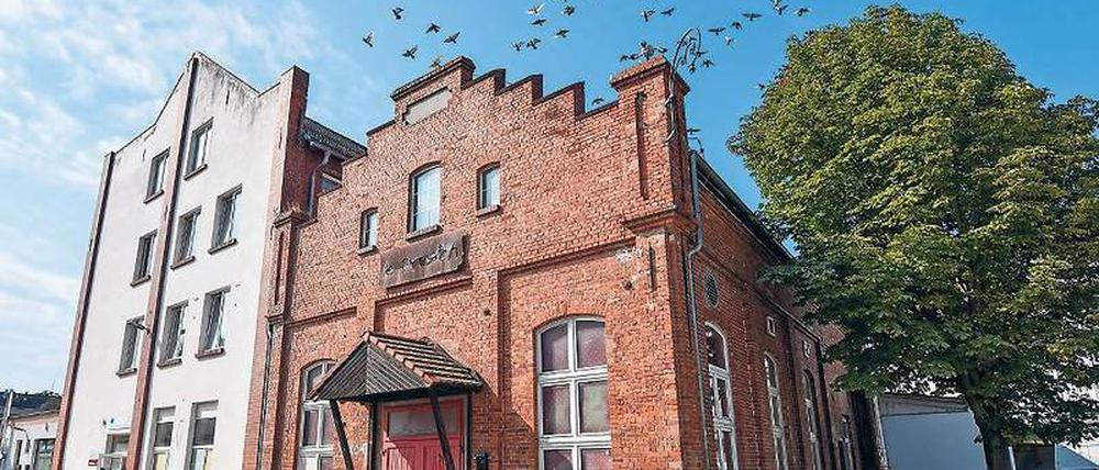 Ziel des Angriffs. Das Gebäude des Clubs „le frosch“ in Frankfurt (Oder). Zur Aufklärung der gewalttätigen Angriffe hat die Polizei eine Sonderkommission eingesetzt.